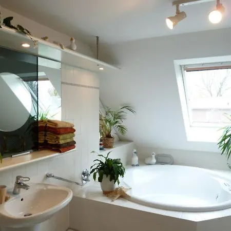 Apartament Lindenallee 4a - Erholung Und Wellness Fehmarn